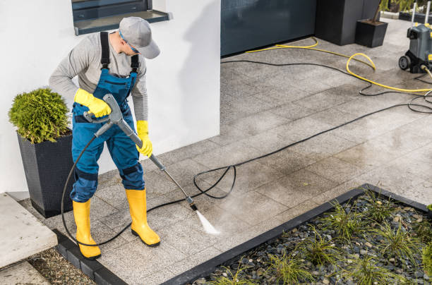 Professional Pressure Washing in Berkeley, MO